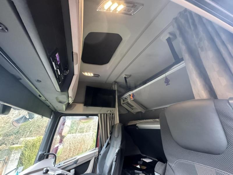 DAF XG + 530 FT + on lease DAF XG + 530 FT +: picture 10