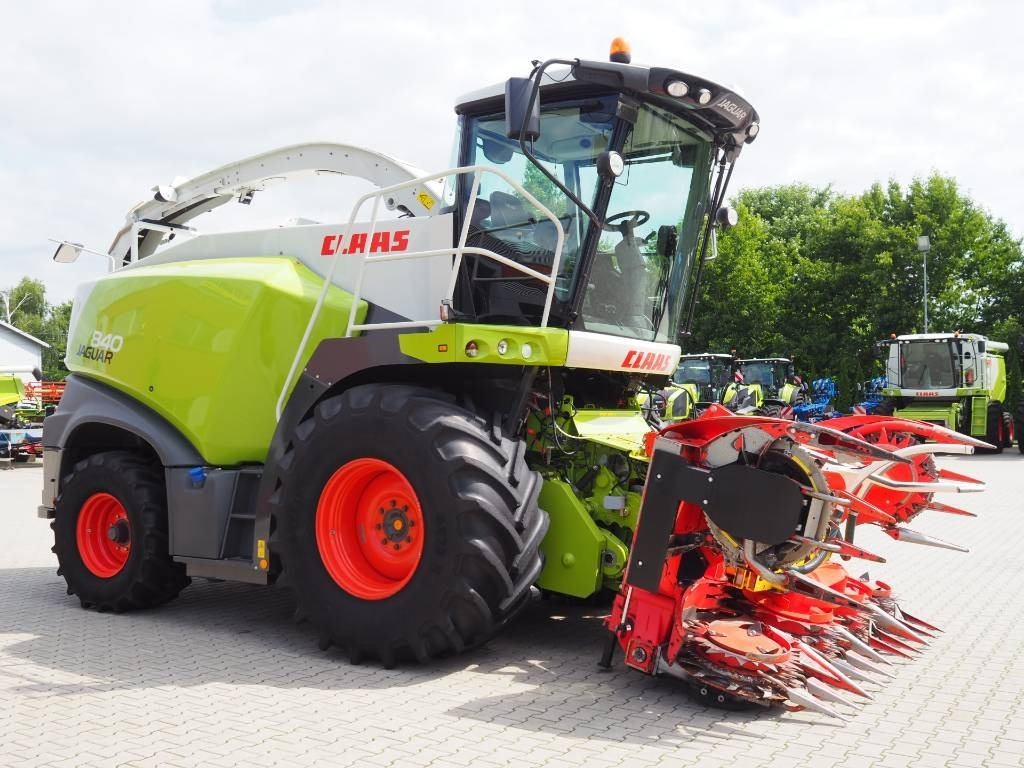 Claas Jaguar 840 + Kemper 345 Plus - Forage harvester: picture 4 Claas Jaguar 840 + Kemper 345 Plus - Forage harvester: picture 4