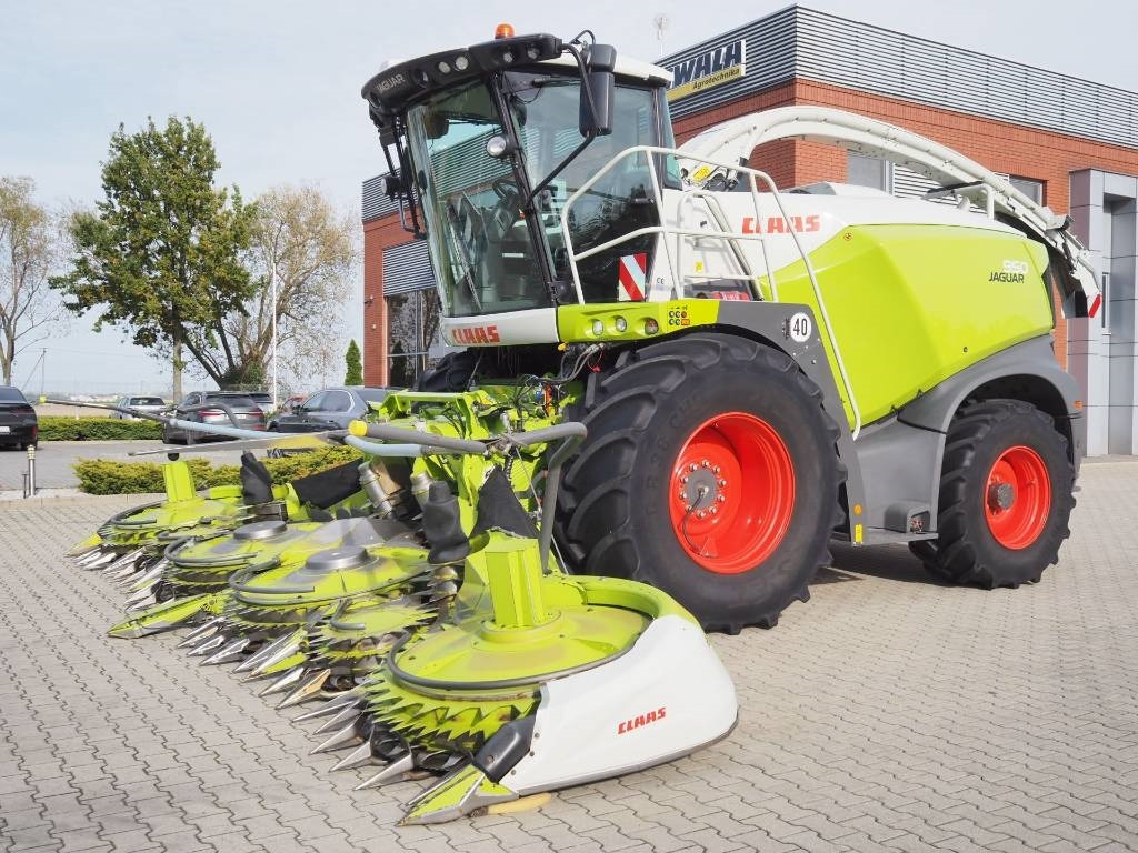 Claas Jaguar 950 4WD + Orbis 750  - Forage harvester: picture 5 Claas Jaguar 950 4WD + Orbis 750  - Forage harvester: picture 5
