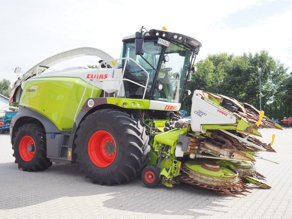 Claas Jaguar 950 4x4 + Orbis 750  - Forage harvester: picture 4 Claas Jaguar 950 4x4 + Orbis 750  - Forage harvester: picture 4
