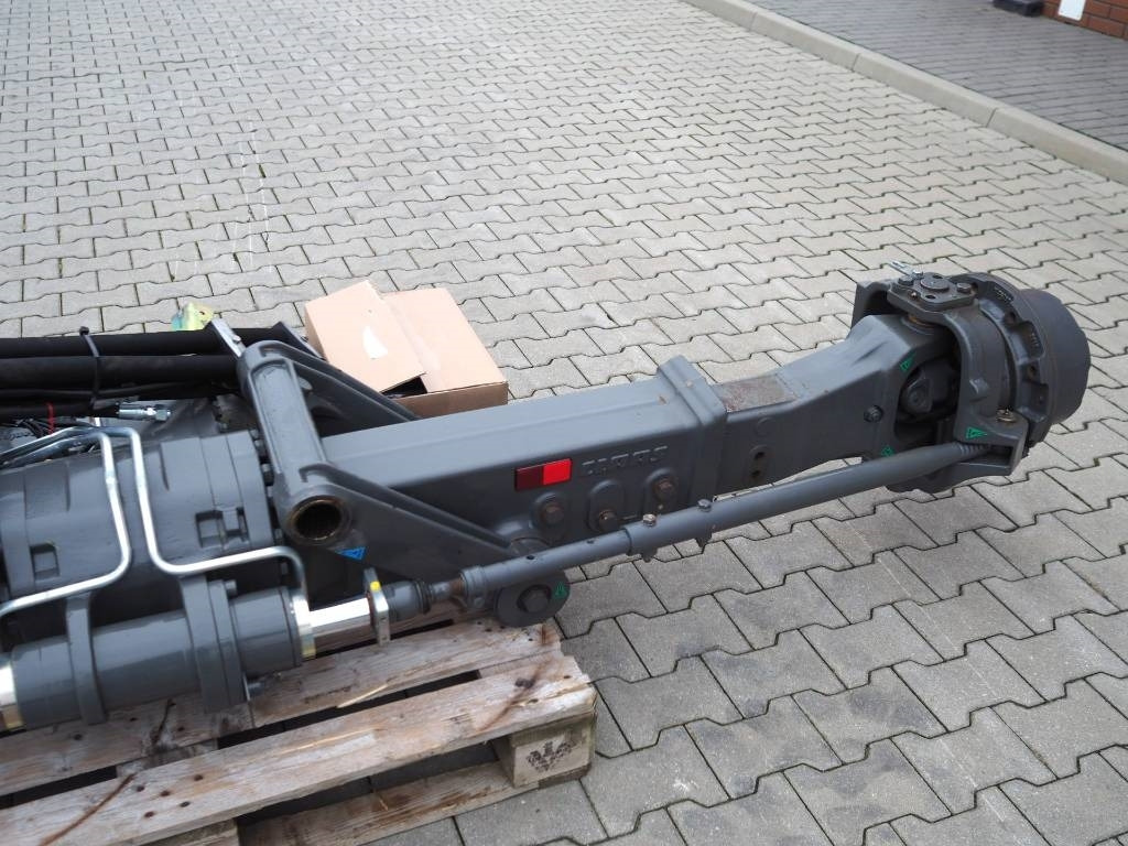 Claas Lexion NAF rear driving axle / 4WD - Track for Agricultural machinery: picture 3 Claas Lexion NAF rear driving axle / 4WD - Track for Agricultural machinery: picture 3