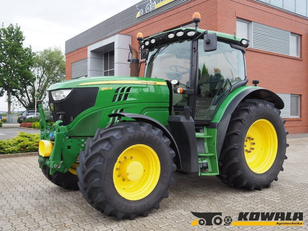 John Deere 6150R - Farm tractor: picture 1 John Deere 6150R - Farm tractor: picture 1