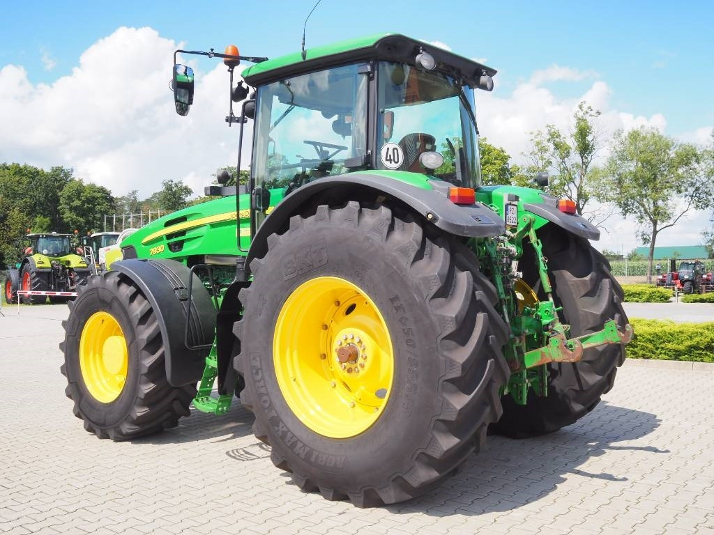 John Deere 7930 AutoQuad - Farm tractor: picture 2 John Deere 7930 AutoQuad - Farm tractor: picture 2