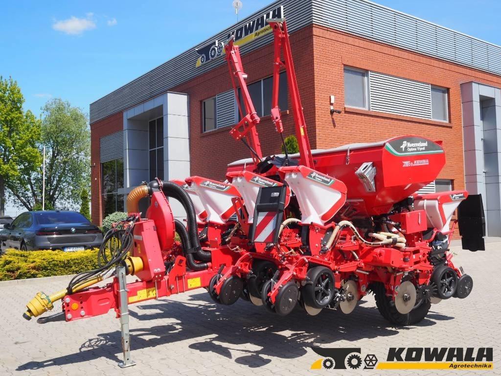 Kverneland Optima TFprofi e-drive II - Precision sowing machine: picture 1 Kverneland Optima TFprofi e-drive II - Precision sowing machine: picture 1