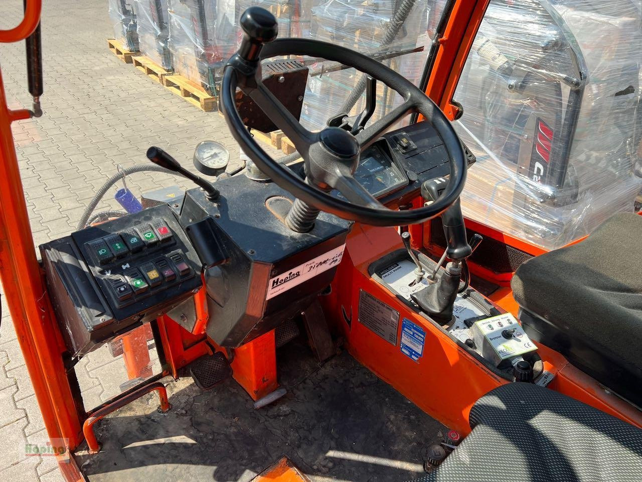 Holder 203 - Farm tractor: picture 5 Holder 203 - Farm tractor: picture 5