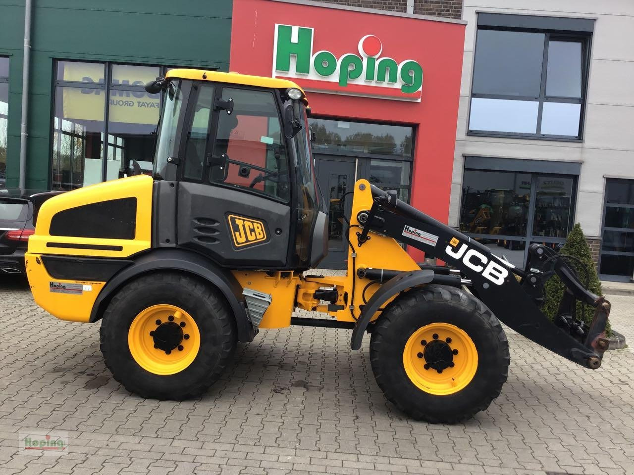 JCB 409 - Wheel loader: picture 2 JCB 409 - Wheel loader: picture 2