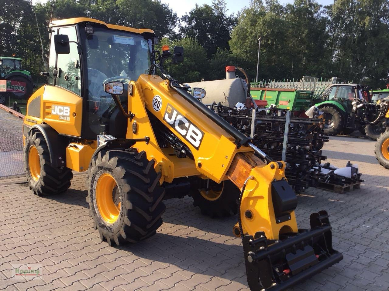 JCB TM180 AGRI - Telescopic wheel loader: picture 2 JCB TM180 AGRI - Telescopic wheel loader: picture 2