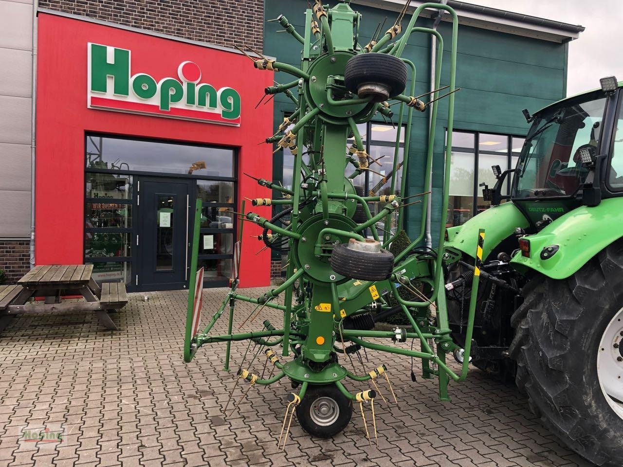 Krone KW11.22/10 - Tedder/ Rake: picture 2 Krone KW11.22/10 - Tedder/ Rake: picture 2