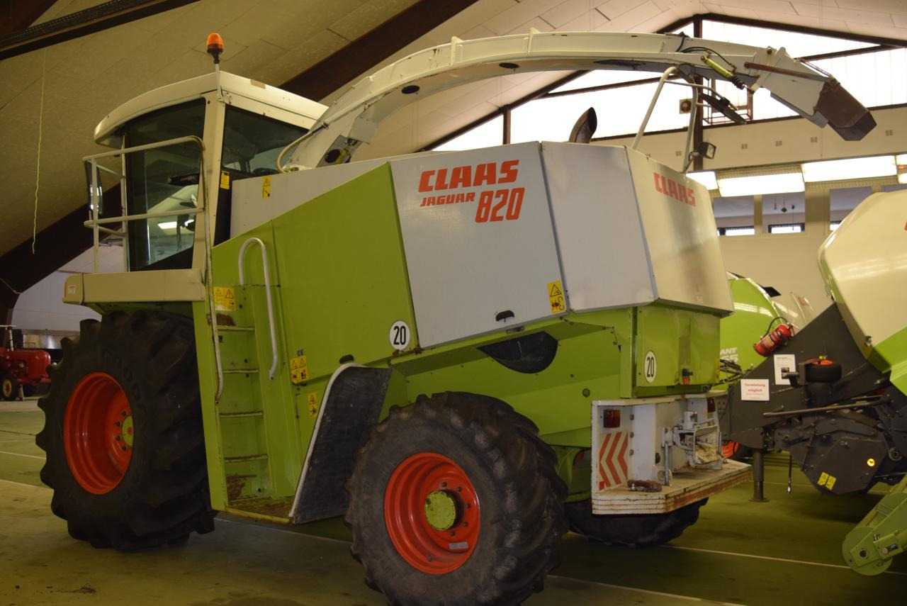 CLAAS Jaguar 820 - Forage harvester: picture 4 CLAAS Jaguar 820 - Forage harvester: picture 4