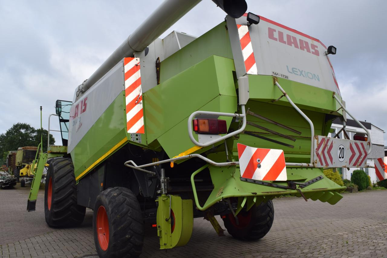 CLAAS Lexion 440 Evolution - Combine harvester: picture 5 CLAAS Lexion 440 Evolution - Combine harvester: picture 5