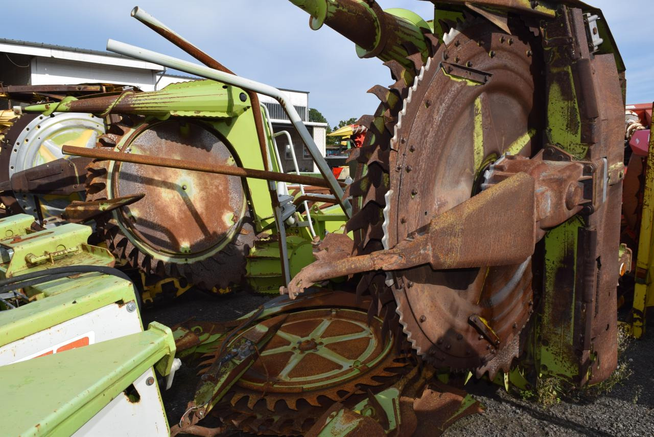 CLAAS RU 450 - Corn header: picture 2 CLAAS RU 450 - Corn header: picture 2