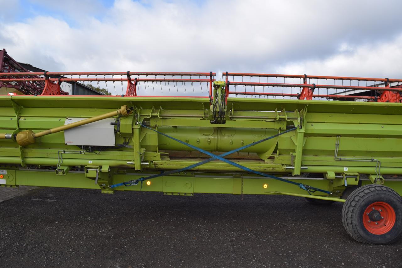 CLAAS V 1230 Vario *Schneidwerk* - Grain header: picture 5 CLAAS V 1230 Vario *Schneidwerk* - Grain header: picture 5