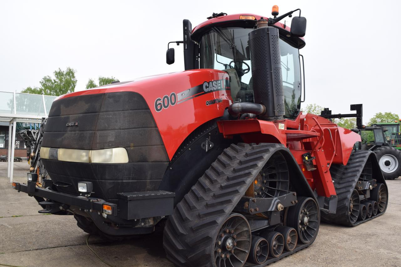 Case-IH Quadtrac 600 - Tracked tractor: picture 1 Case-IH Quadtrac 600 - Tracked tractor: picture 1