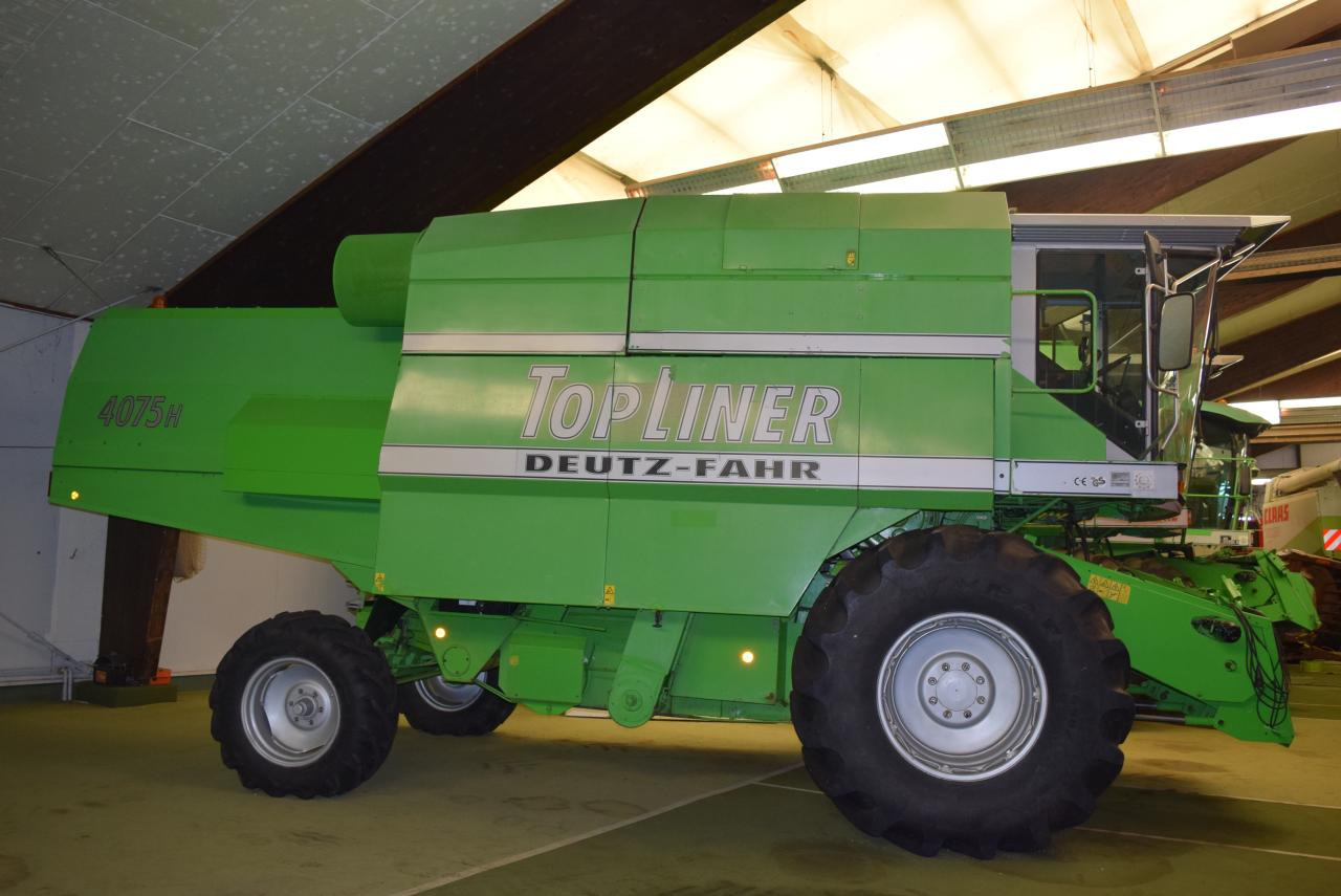 Combine harvester Deutz-Fahr 4075 H TopL.: picture 1