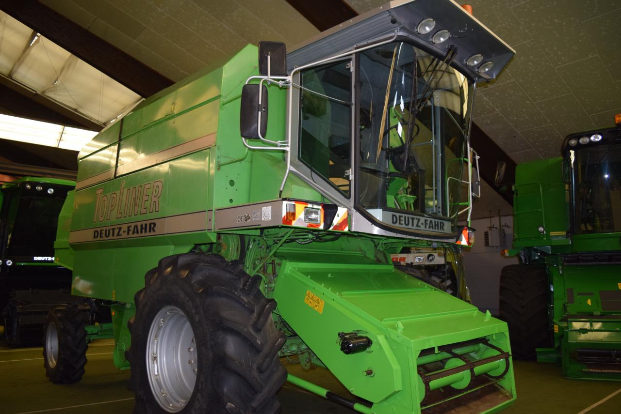 Deutz-Fahr 4075 H TopL. - Combine harvester: picture 4 Deutz-Fahr 4075 H TopL. - Combine harvester: picture 4