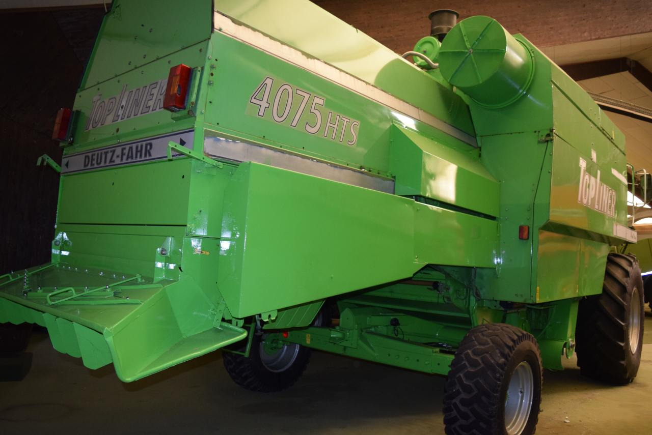 Deutz-Fahr 4075 HTS TopL. - Combine harvester: picture 3 Deutz-Fahr 4075 HTS TopL. - Combine harvester: picture 3