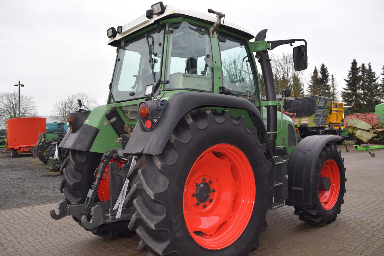 Farm tractor Fendt 412 Vario: picture 6