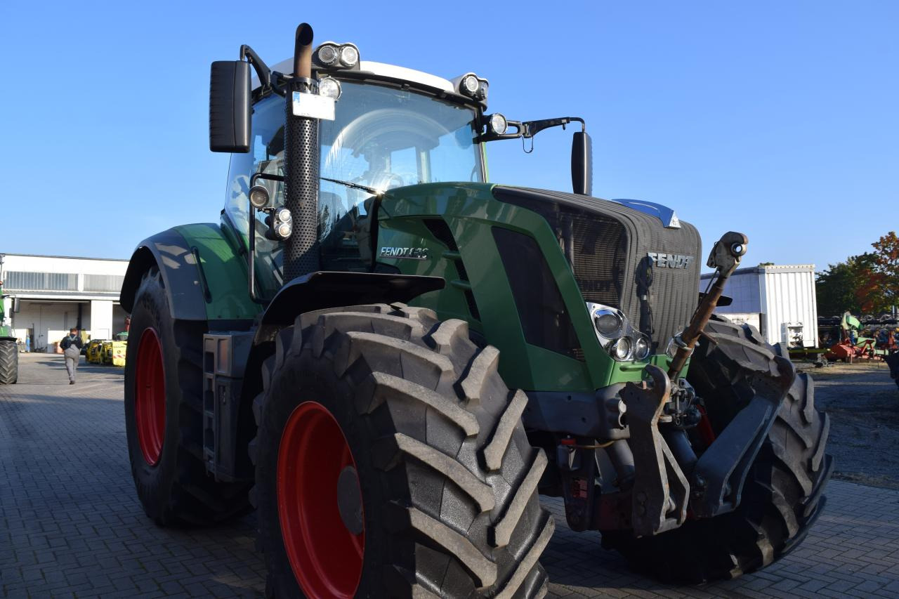 Fendt 826 Vario SCR - Farm tractor: picture 4 Fendt 826 Vario SCR - Farm tractor: picture 4