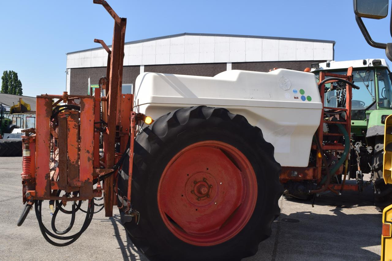 Holder N250 - Trailed sprayer: picture 2 Holder N250 - Trailed sprayer: picture 2