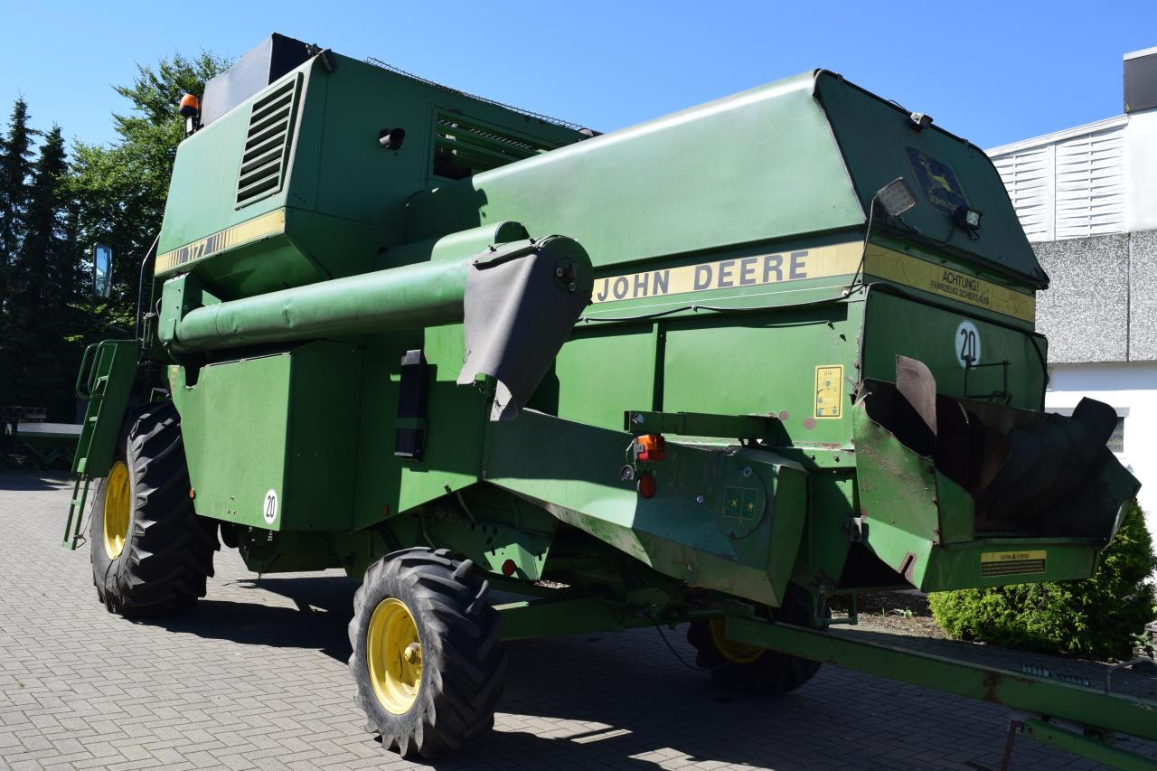 John Deere 1177 - Combine harvester: picture 5 John Deere 1177 - Combine harvester: picture 5