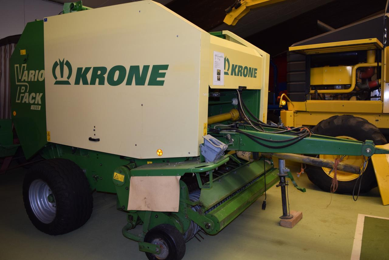 Krone Vario Pack 1500 - Round baler: picture 1 Krone Vario Pack 1500 - Round baler: picture 1