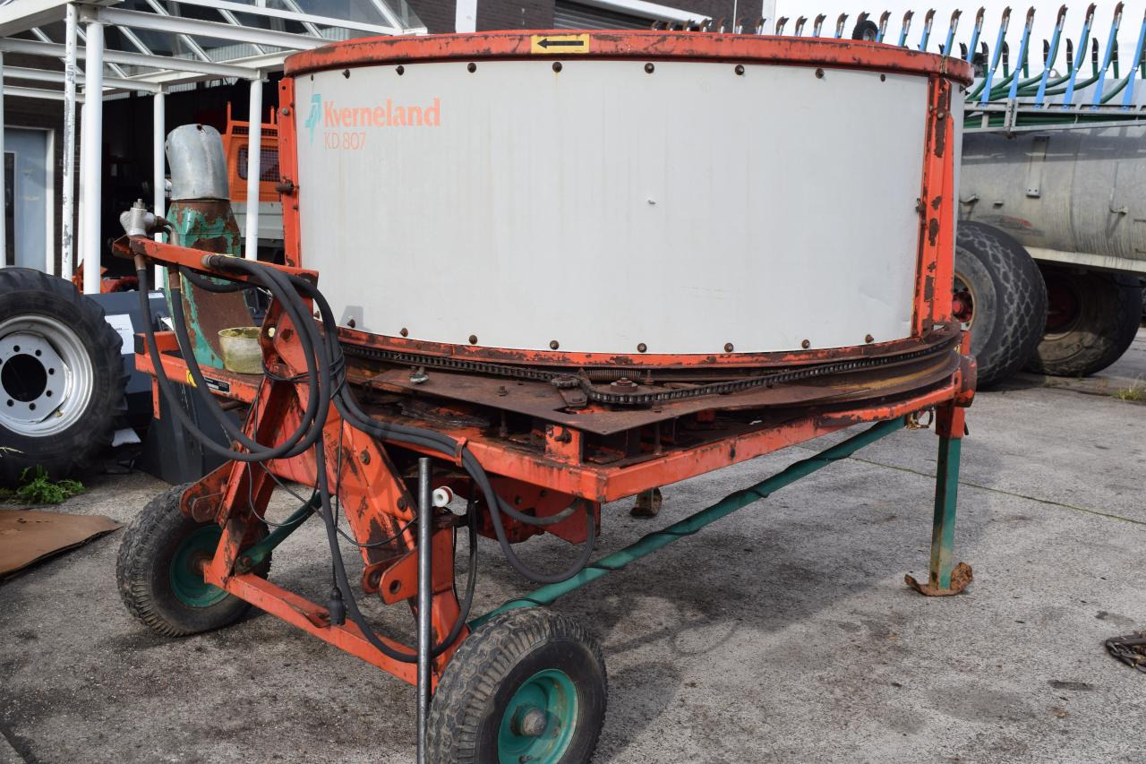 Kverneland KD 807 *Ballenauflöser* - Silage equipment: picture 1 Kverneland KD 807 *Ballenauflöser* - Silage equipment: picture 1