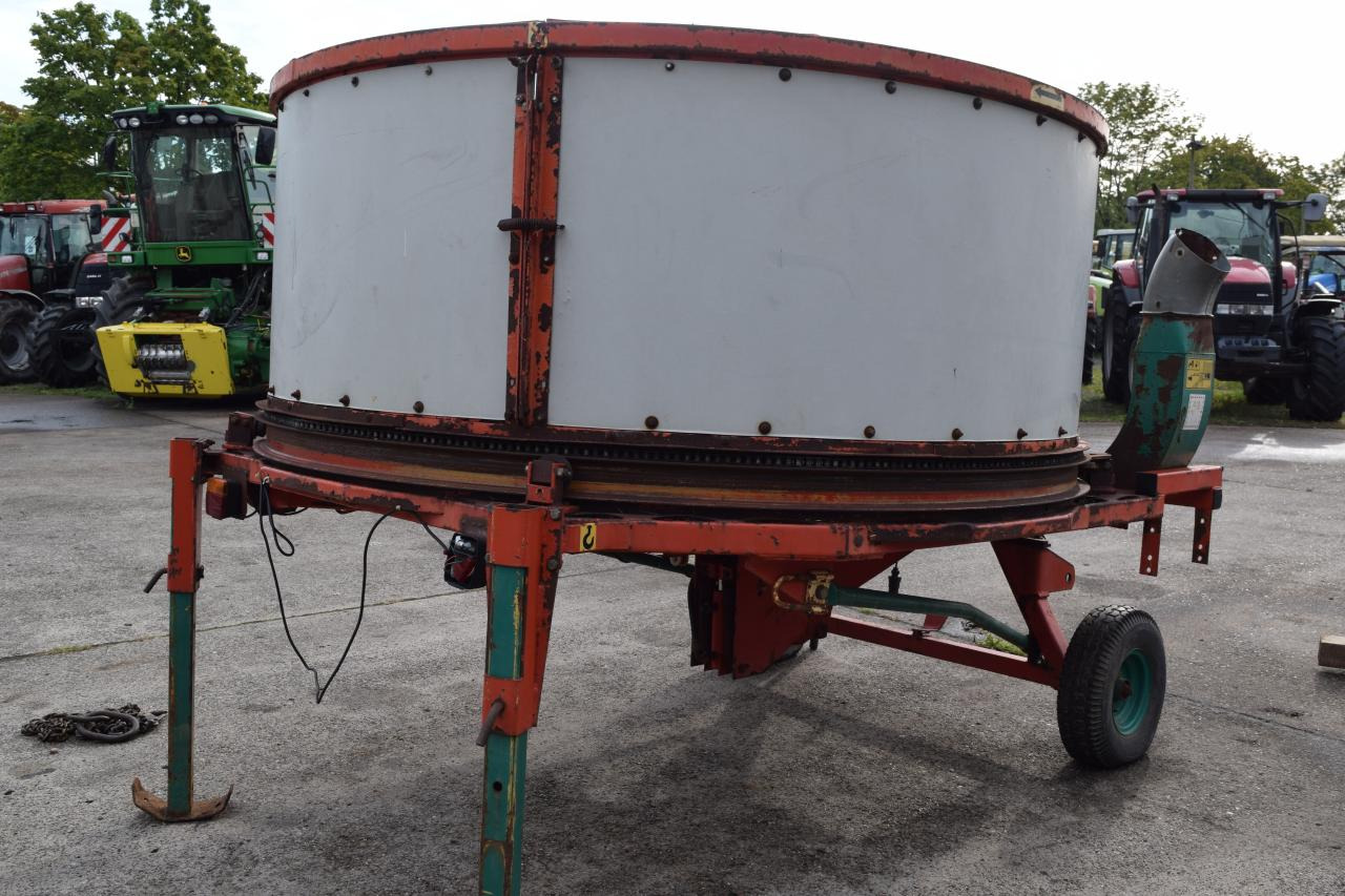 Kverneland KD 807 *Ballenauflöser* - Silage equipment: picture 5 Kverneland KD 807 *Ballenauflöser* - Silage equipment: picture 5