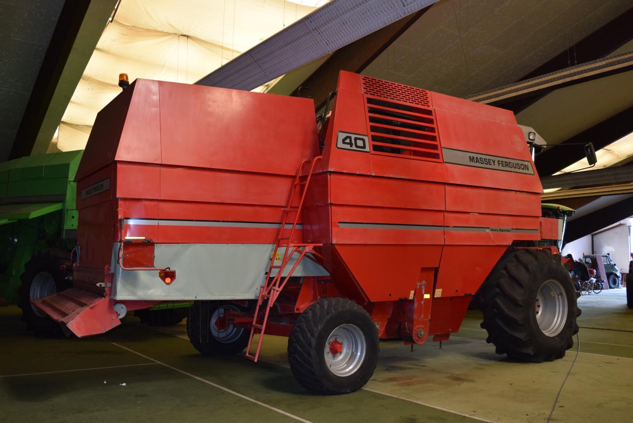 Massey Ferguson MF 40 RS - Combine harvester: picture 4 Massey Ferguson MF 40 RS - Combine harvester: picture 4