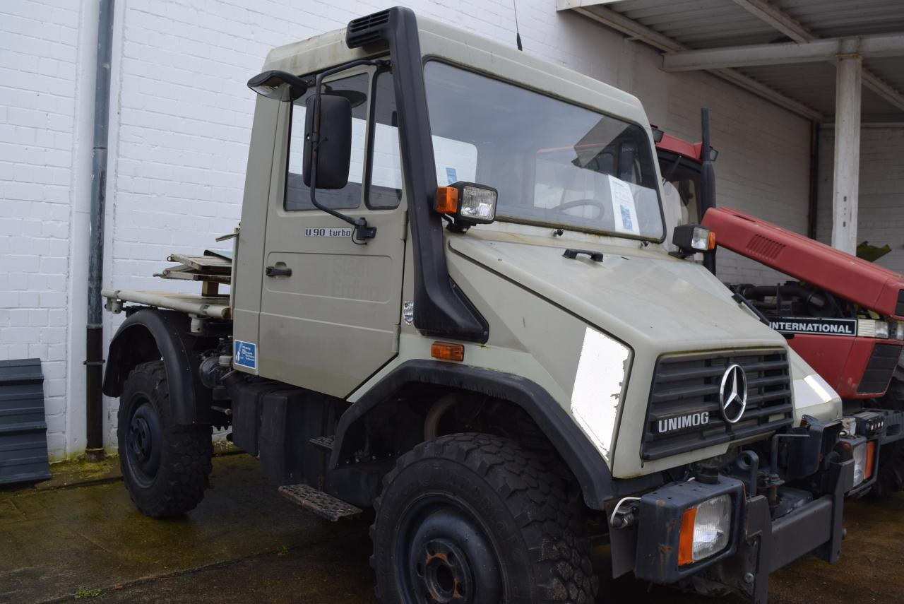 Mercedes-Benz U 90 - Tipper: picture 1 Mercedes-Benz U 90 - Tipper: picture 1
