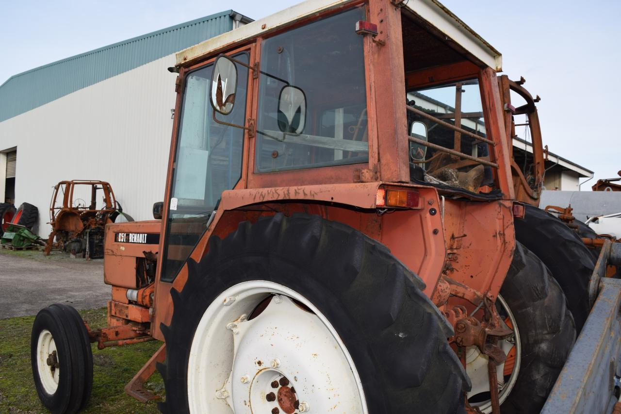 Renault 651 - Farm tractor: picture 4 Renault 651 - Farm tractor: picture 4