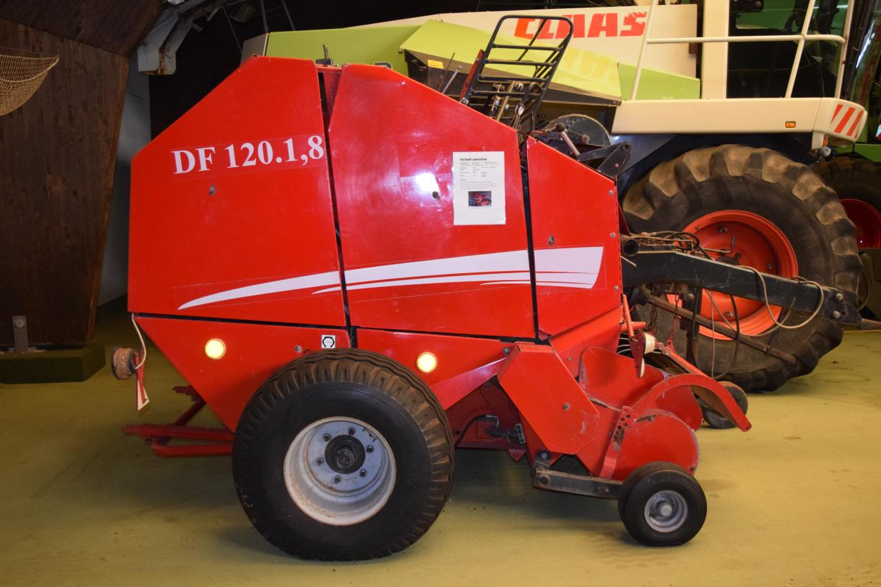 Unia DF 120.1.8 - Round baler: picture 2 Unia DF 120.1.8 - Round baler: picture 2