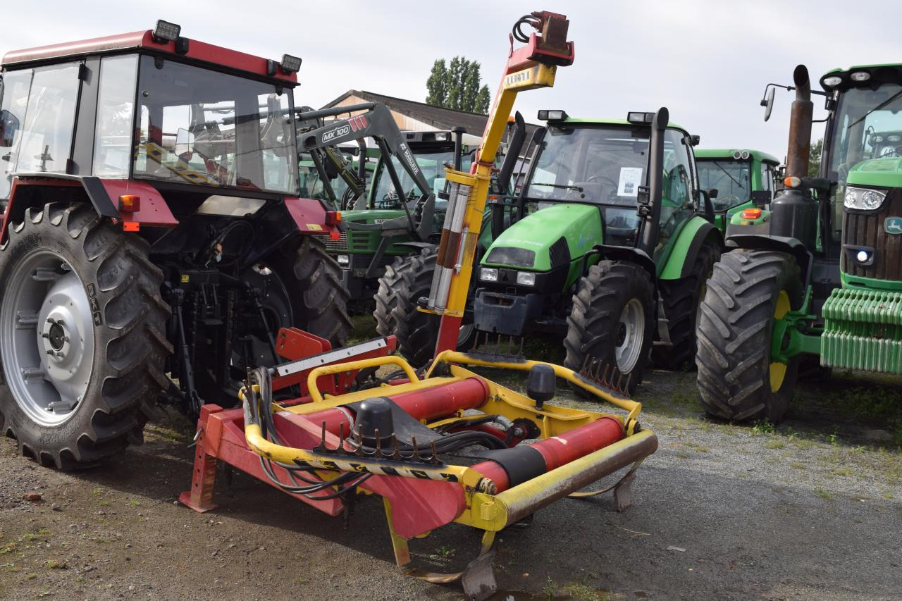 Welger 1500 E - Round baler: picture 1 Welger 1500 E - Round baler: picture 1