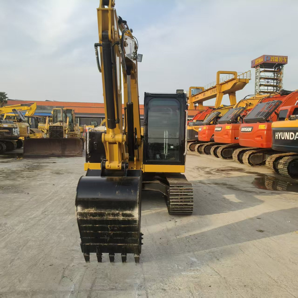 CATERPILLAR 307.5E2 - Mini excavator: picture 4 CATERPILLAR 307.5E2 - Mini excavator: picture 4