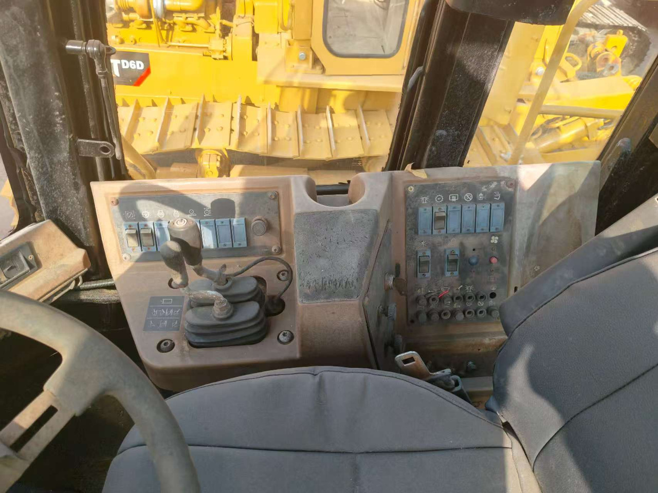 CATERPILLAR 966F - Wheel loader: picture 4 CATERPILLAR 966F - Wheel loader: picture 4