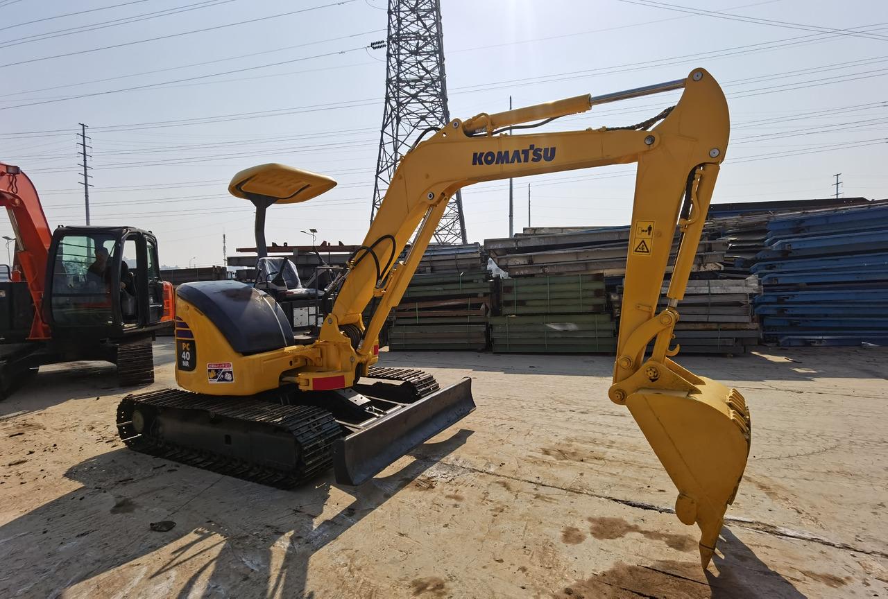 CATERPILLAR PC40MR - Mini excavator: picture 5 CATERPILLAR PC40MR - Mini excavator: picture 5