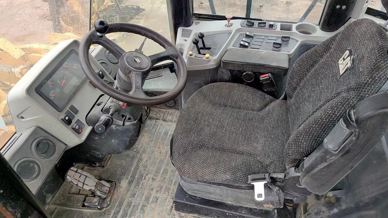 Caterpillar 950GC - Wheel loader: picture 4 Caterpillar 950GC - Wheel loader: picture 4