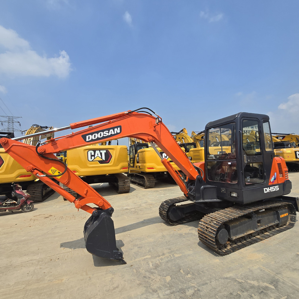 DOOSAN DH55 - Mini excavator: picture 2 DOOSAN DH55 - Mini excavator: picture 2