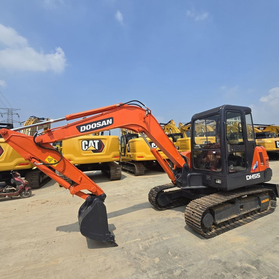 Doosan DH55 - Mini excavator: picture 4 Doosan DH55 - Mini excavator: picture 4