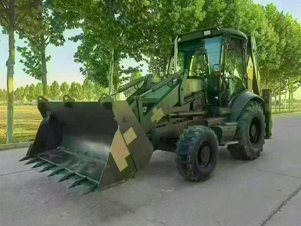 JCB 3CX - Backhoe loader: picture 2 JCB 3CX - Backhoe loader: picture 2