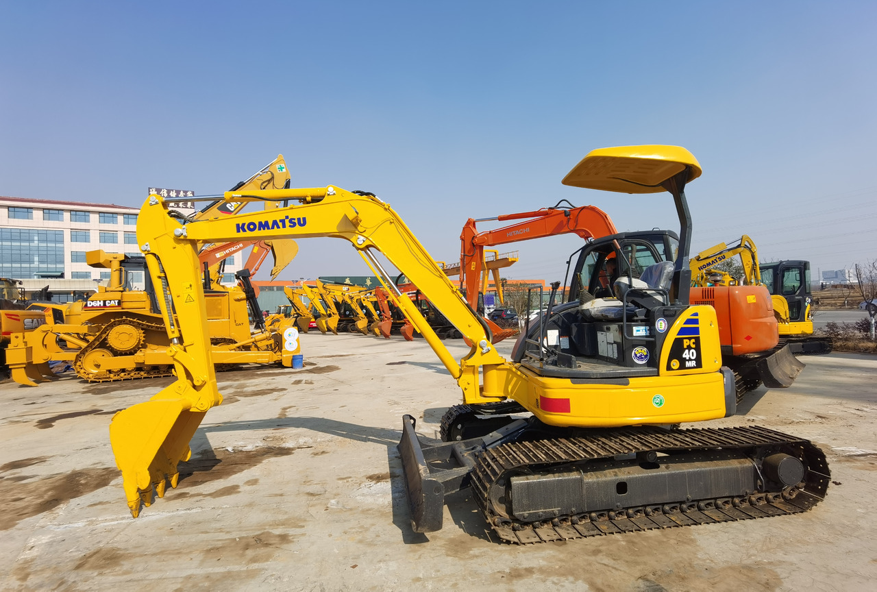 KOMATSU PC40MR - Mini excavator: picture 5 KOMATSU PC40MR - Mini excavator: picture 5