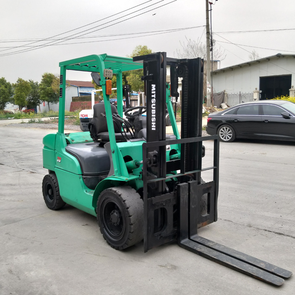 Mitsubishi FD30 - Diesel forklift: picture 4 Mitsubishi FD30 - Diesel forklift: picture 4