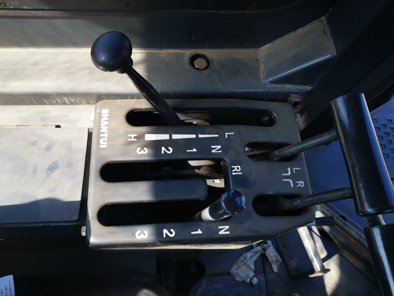 SHANTUI SD16 - Bulldozer: picture 5 SHANTUI SD16 - Bulldozer: picture 5