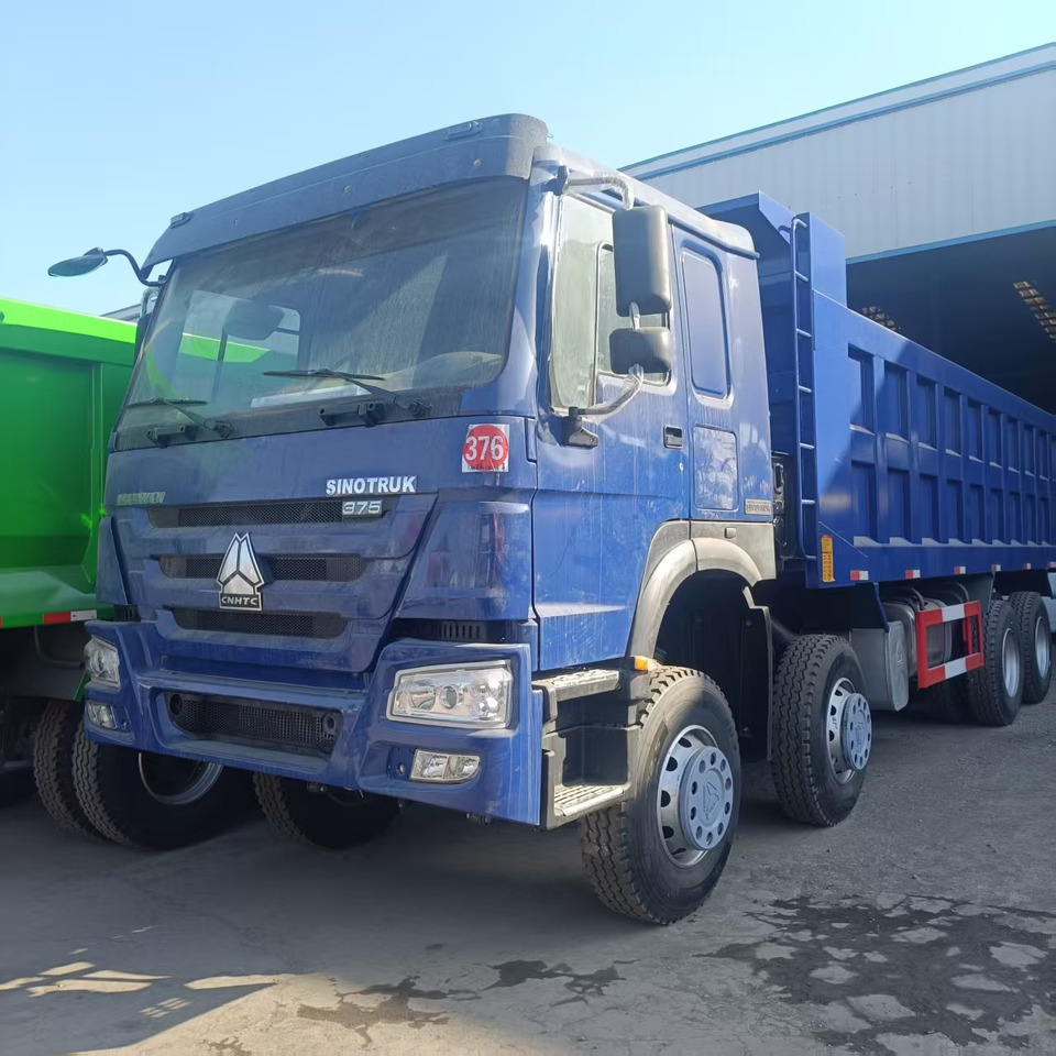 SINOTRUK HOWO 8x4 - Tipper: picture 3 SINOTRUK HOWO 8x4 - Tipper: picture 3