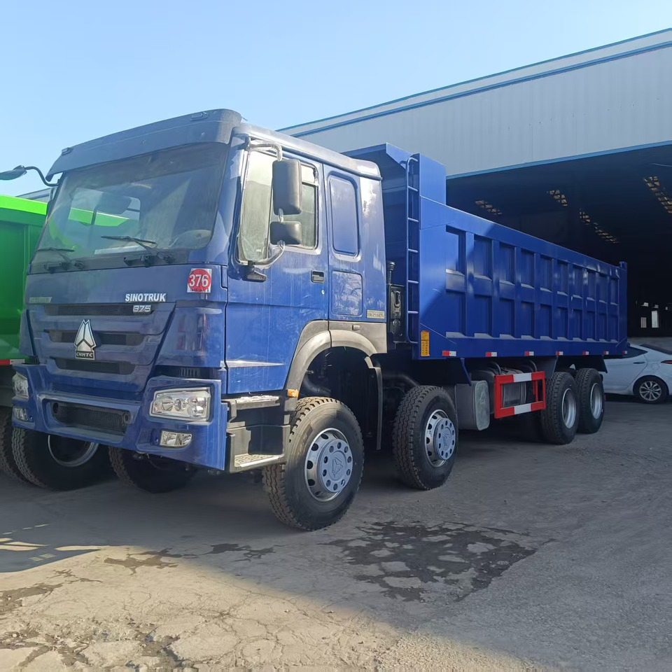 SINOTRUK HOWO 8x4 - Tipper: picture 1 SINOTRUK HOWO 8x4 - Tipper: picture 1