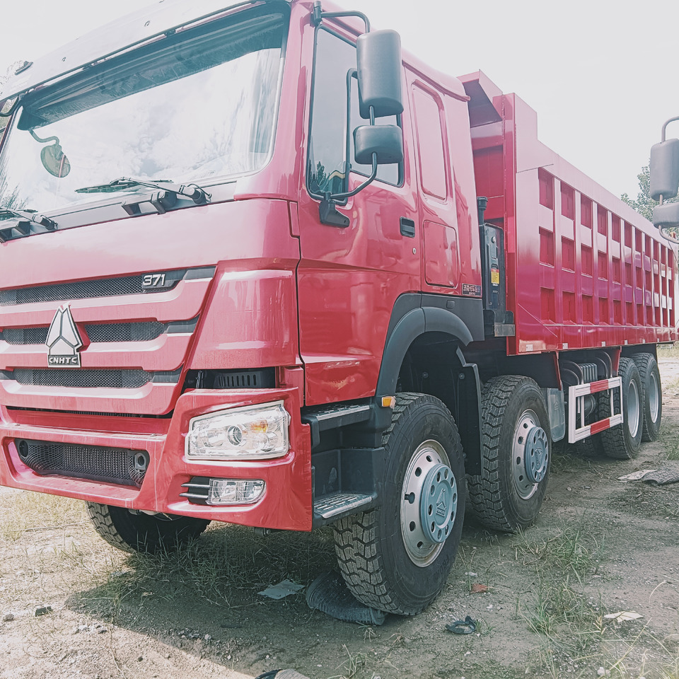 SINOTRUK HOWO - Tipper: picture 4 SINOTRUK HOWO - Tipper: picture 4