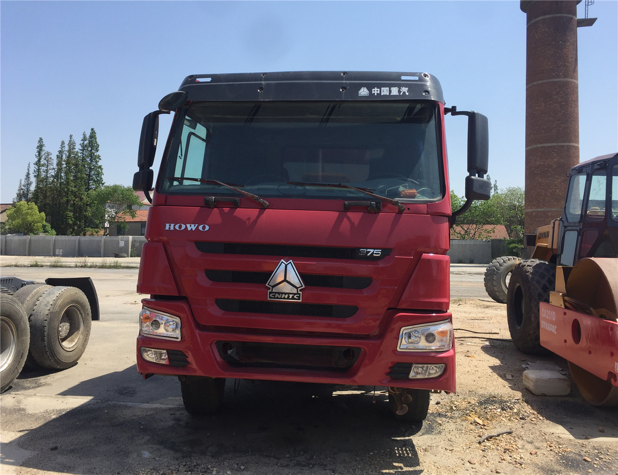 SINOTRUK HOWO - Tipper: picture 1 SINOTRUK HOWO - Tipper: picture 1