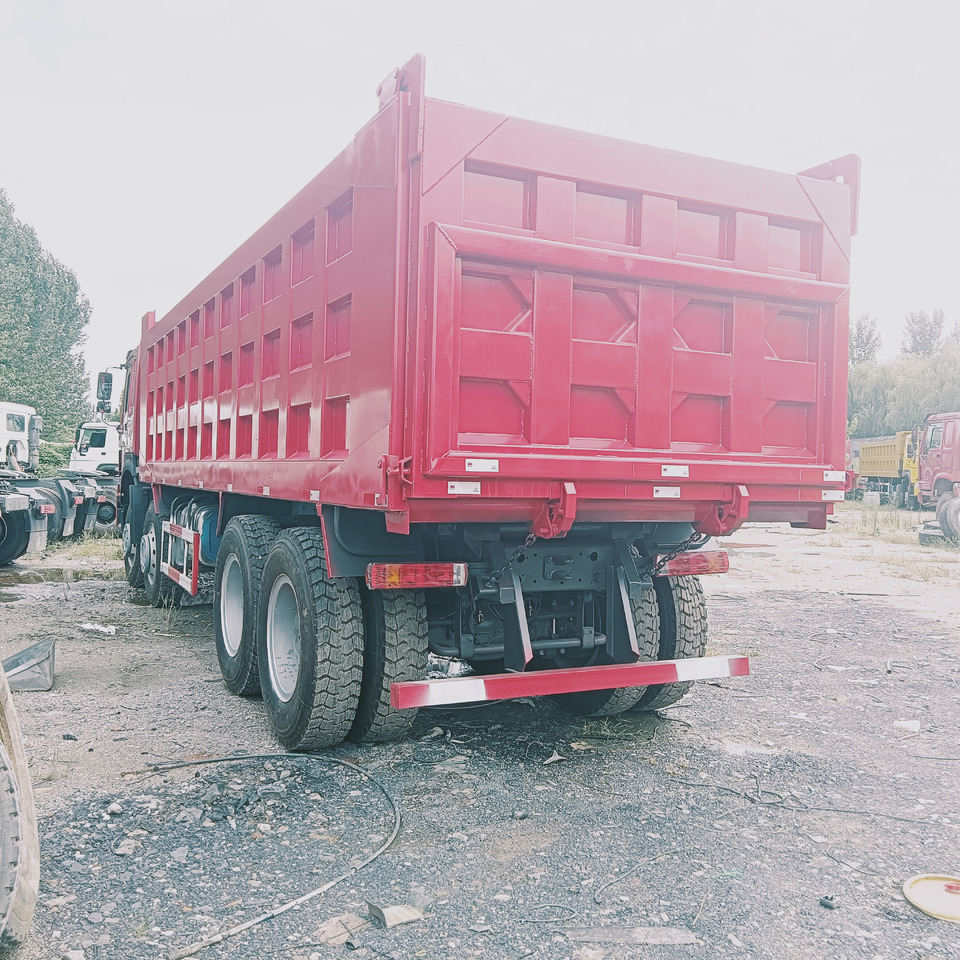 SINOTRUK HOWO - Tipper: picture 5 SINOTRUK HOWO - Tipper: picture 5