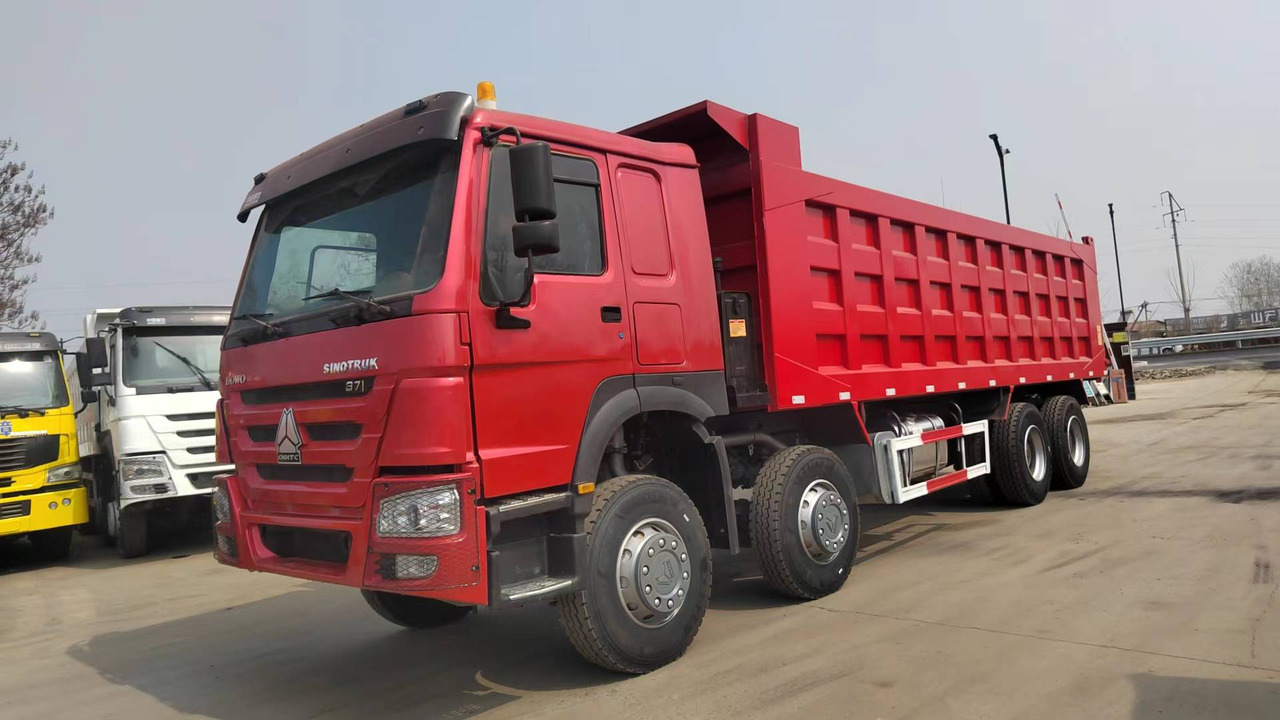SINOTRUK Howo - Tipper: picture 5 SINOTRUK Howo - Tipper: picture 5
