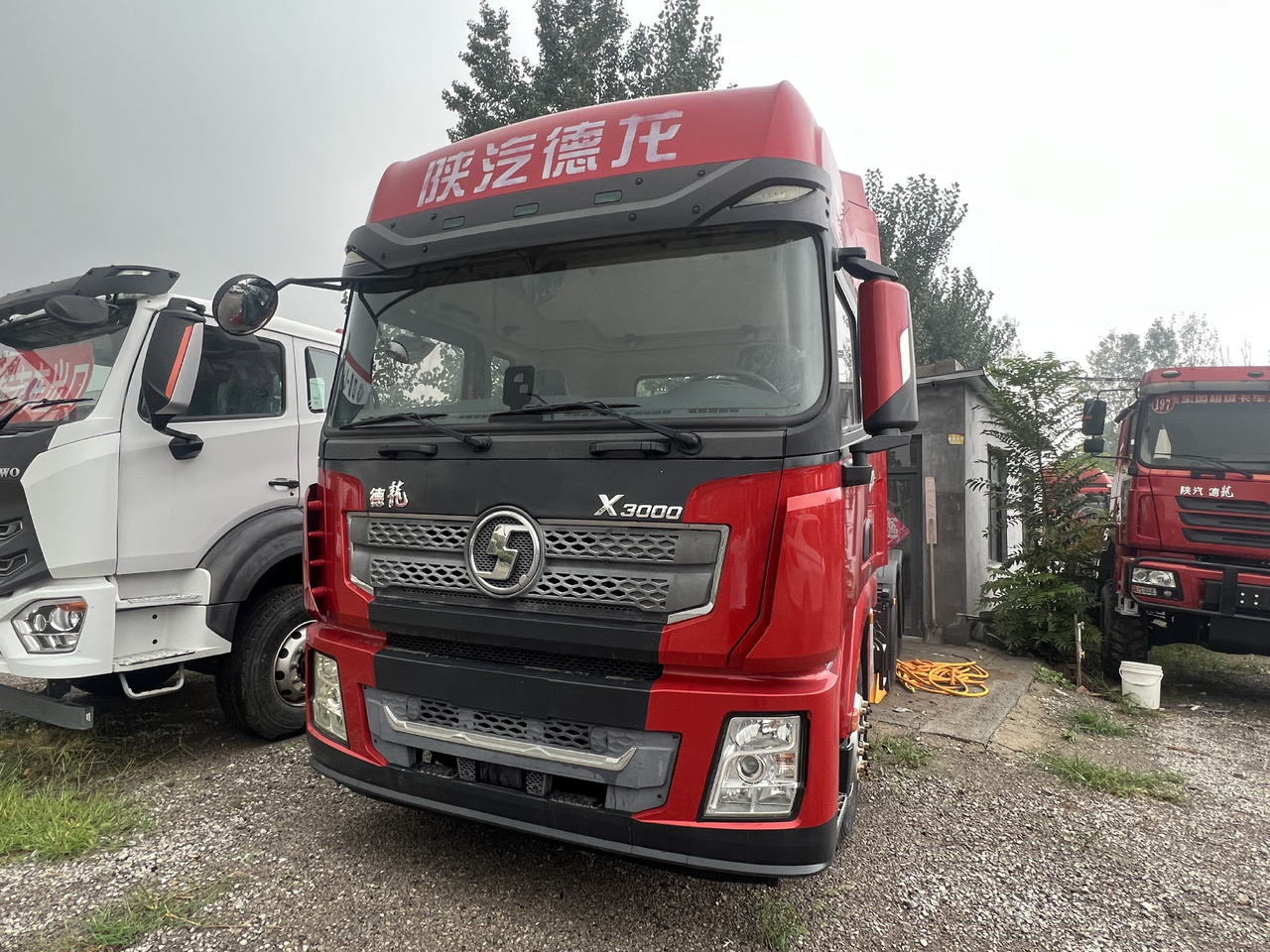 SHACMAN X3000 - Tractor unit: picture 3 SHACMAN X3000 - Tractor unit: picture 3