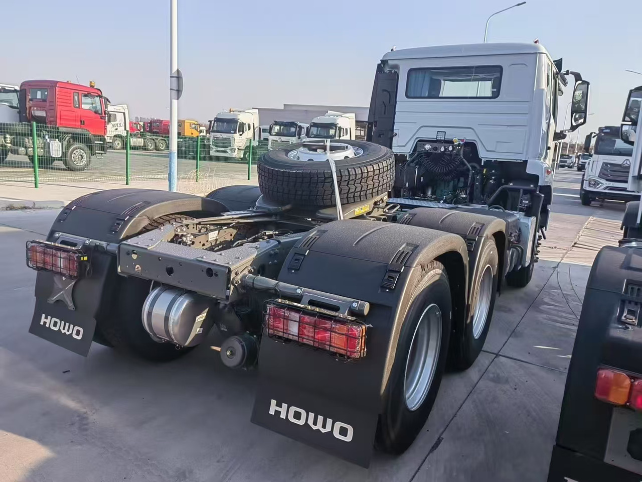 SINOTRUK HAOHAN - Tractor unit: picture 4 SINOTRUK HAOHAN - Tractor unit: picture 4